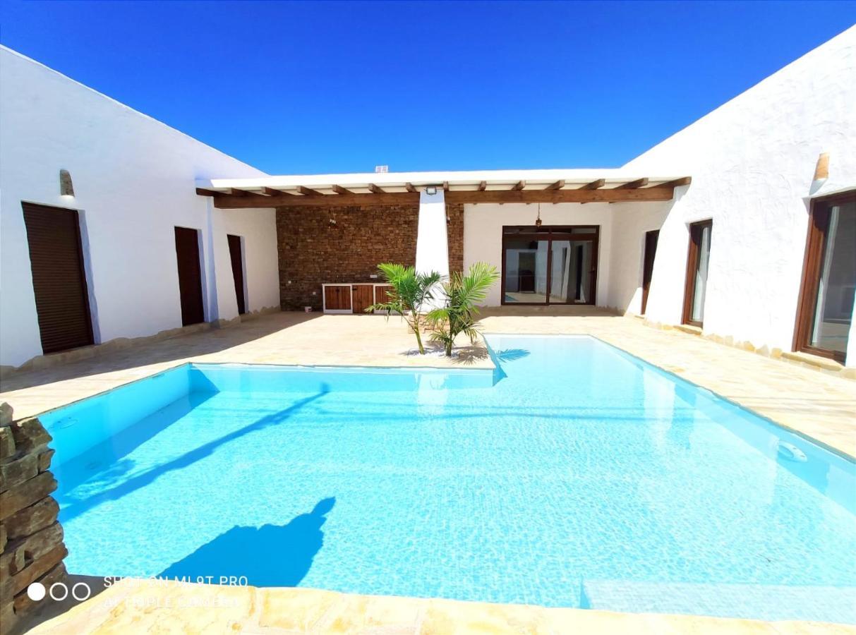 Galdana Villa Chiclana de la Frontera Exterior photo